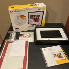 Kodak EasyShare W820 8" Multimedia Capable Digital Frame