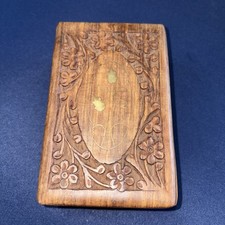 Vintage Wooden Hand Carved Hinged Jewelry/Trinket Box Floral Design Brass Inlay