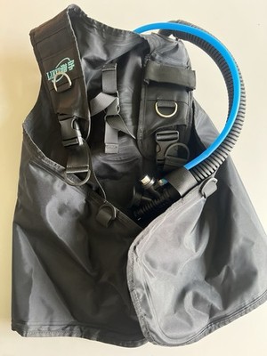 LIEYU BCD Wetsuit Unused Sold As Is