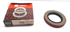 NOS NATIONAL FEDERAL-MOGUL OIL SEALS 470380