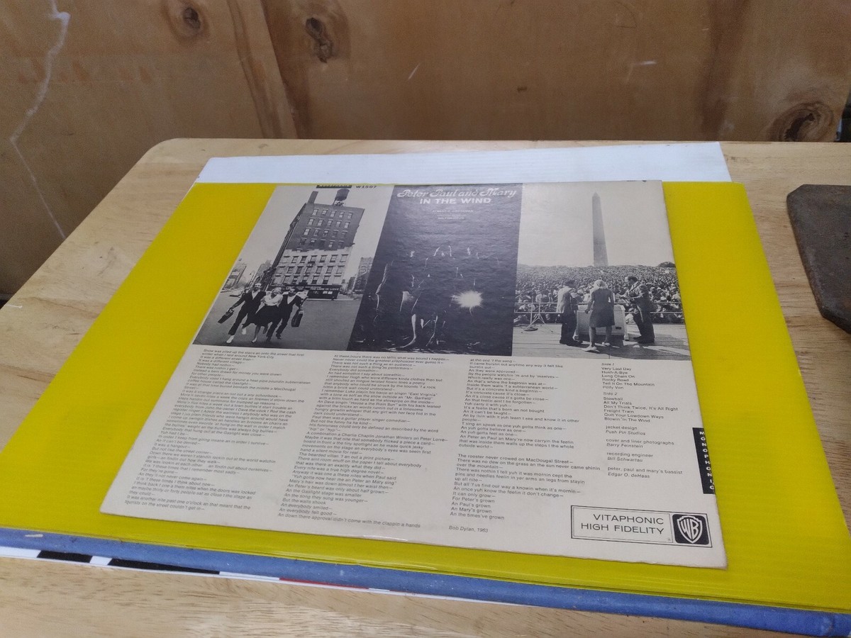 【中古2CD+BOOK】... I Listen To The Wind ~ s-l400.jpg