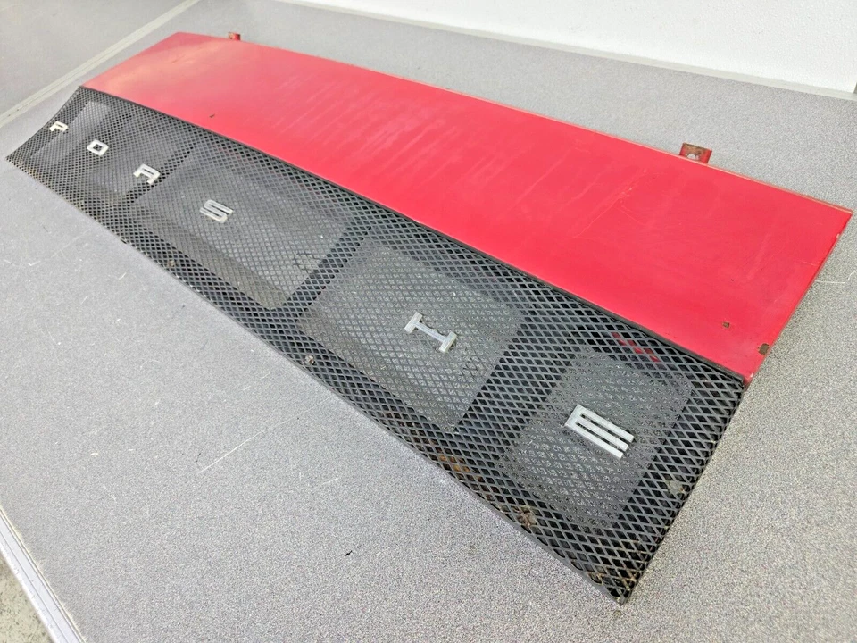 BONITO USADO ORIGINAL PORSCHE 914 ROJO TAPA MOTOR CON LETRAS CROMADAS #6 Foto 2 de 4