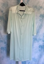 Vanity Fair Gown Mint Green Button down Robe Dressing gown Womens Small