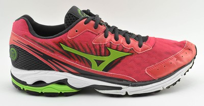 mizuno wave rider 16