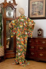 DEAR VANILLA JAPANESE KIMONO WOMEN'S ROBE GOWN AUTHENTIC MADE IN JAPAN VINTAGE