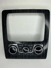 2013-2017 Chevy Traverse GMC Acadia Radio Dash Trim Bezel OEM 147589501