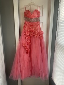 jj formal dresses Goska JJ Gown main image 1