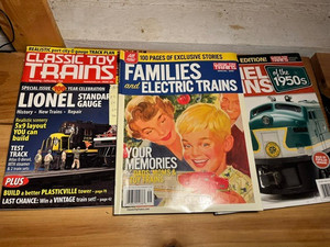 Train TOY LIONEL MAGAZINES-3. TRAINS OF 1950S, LIONEL STANDARD GA., FOR READERS!