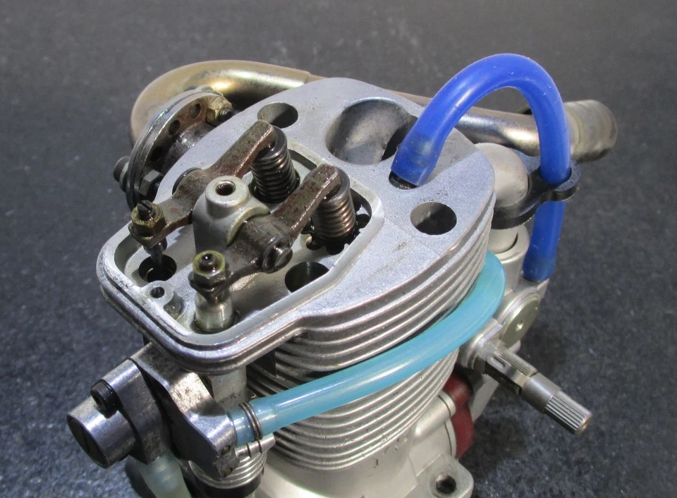 YS DZ-140 F3A 23cc 4-cycle glow engine with muffler, used for R/C airplane f/s - Image 3 of 4