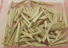 50 Pcs Dental Interdental Composite Contoured Wood Wooden Wedges Matrices