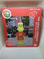 The Grinch Airblown Inflatable 4FT Star Sweater Santa Claus Holiday Dr Seuss