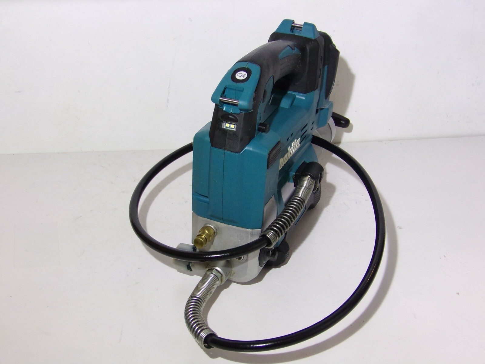 MAKITA DGP180 18V LIION LXT CORDLESS GREASE GUN BARE Fully Working