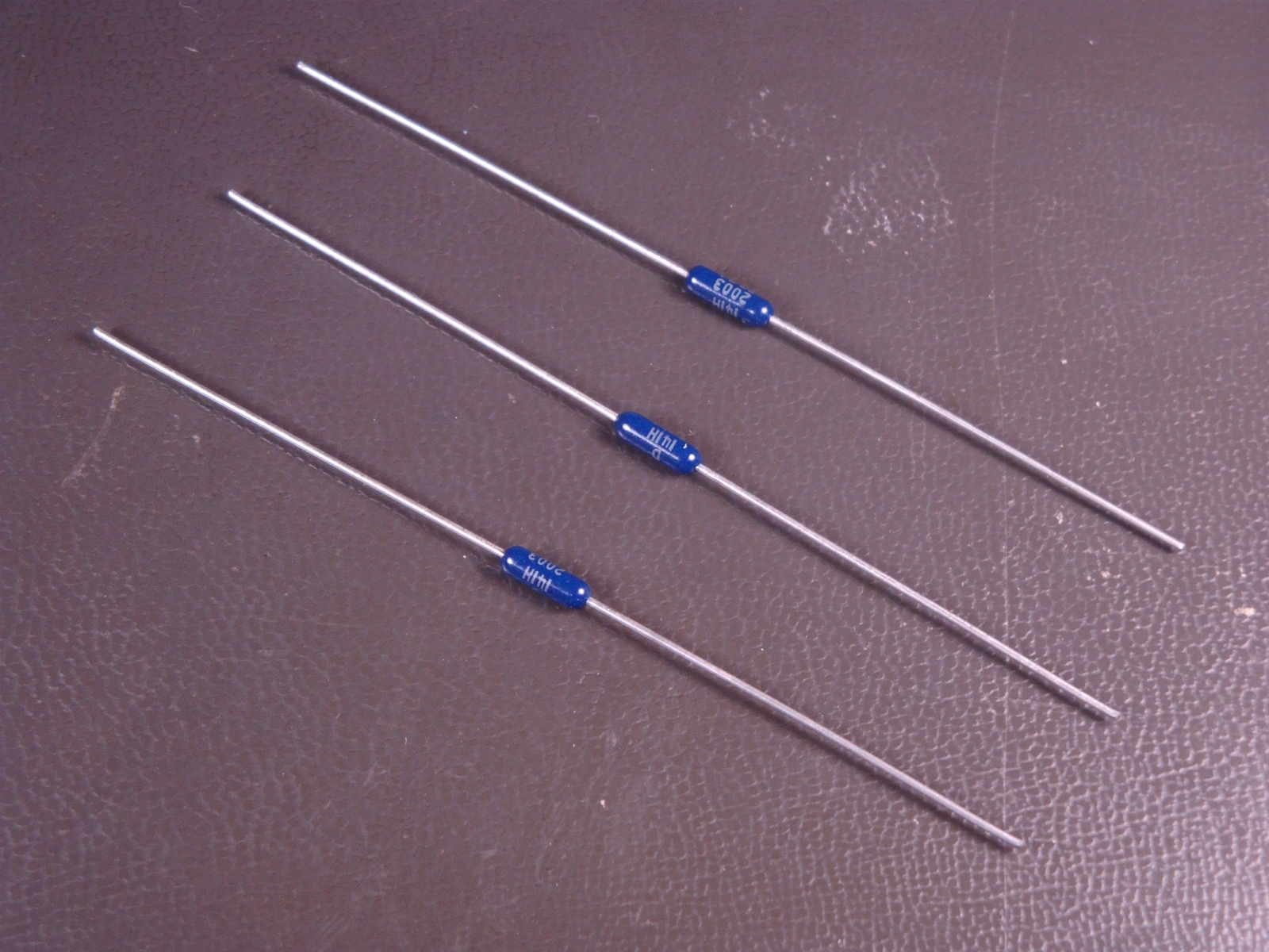 Eiechip 600 Pz/lotto 30 Valori Di 20pcs 1% 1/4 W Resistenza Pacchetto Resistore A Film Metallico Kit Utilizzare Un Anello Colorato Resistenza (10 Ohm - Foto 8