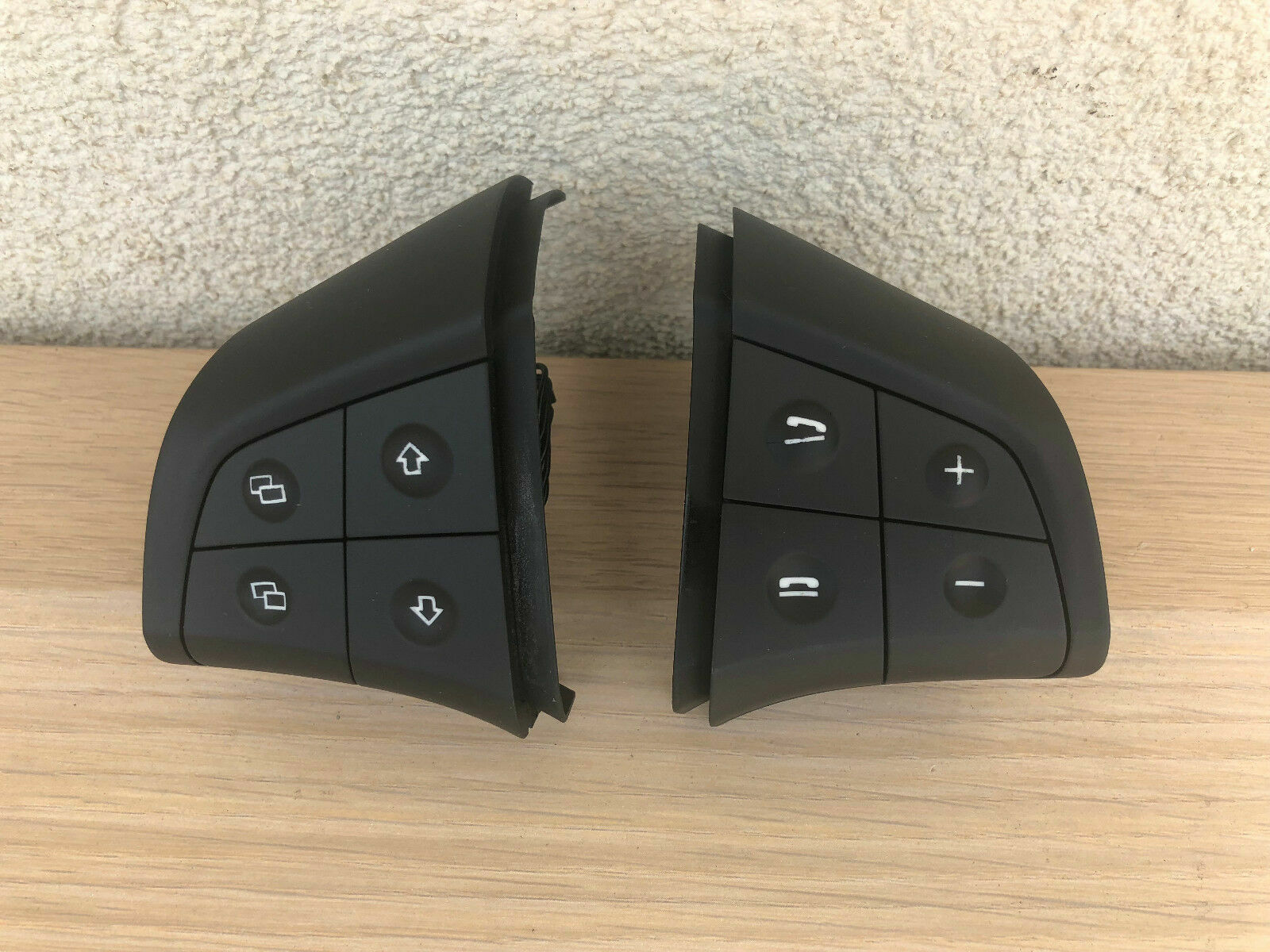 Boutons multifonctions MERCEDES B-Class W245 Echange standard