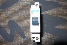 DISJONCTEUR MODULAIRE 32A