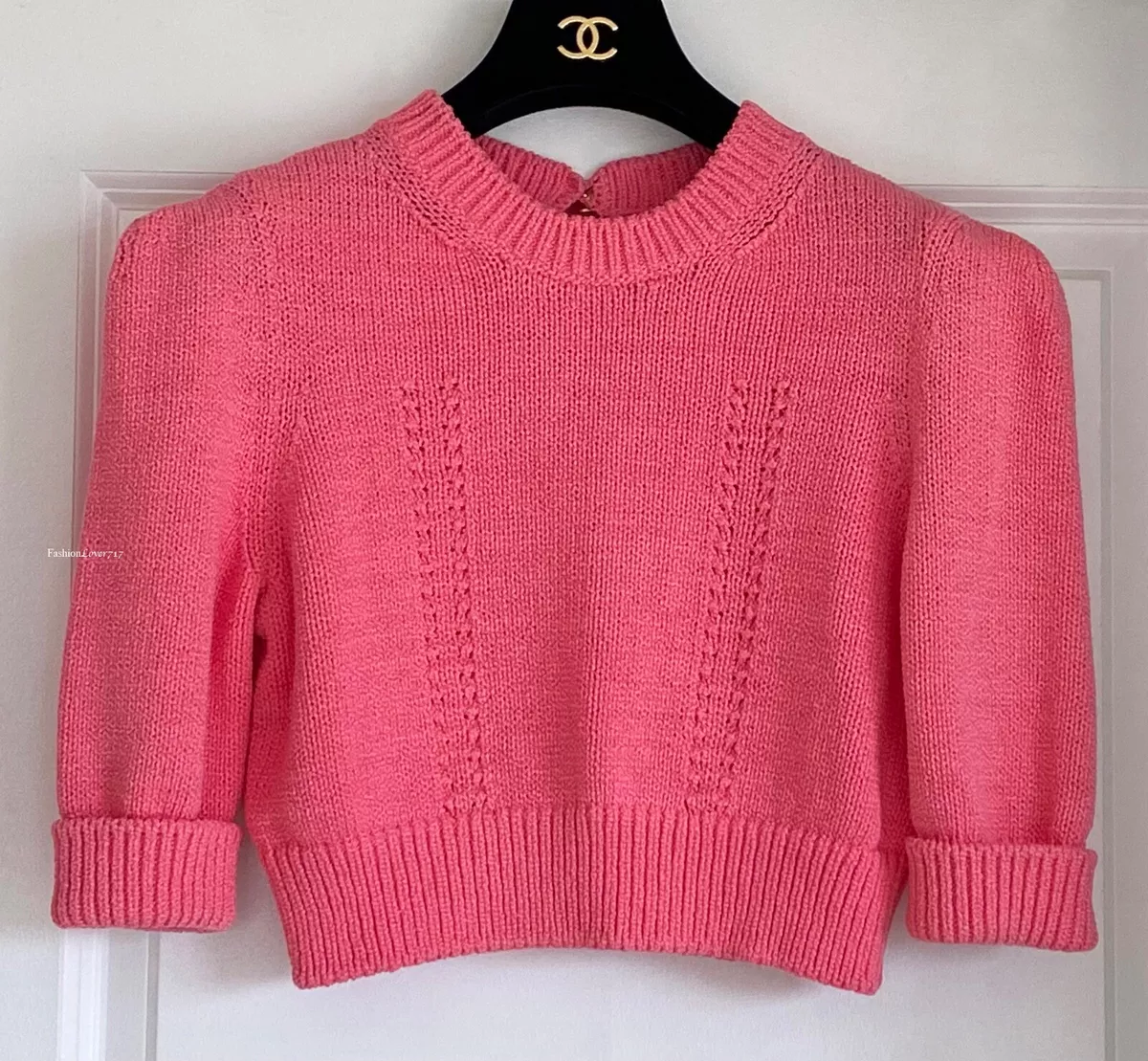 NWT 2022 22S RUNWAY CHANEL PINK CC LOGO CROP SWEATER PULLOVER 38