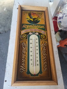 Remington Vintage Wall Thermometer 19 Arms and Ammunition Mint Condition Rare