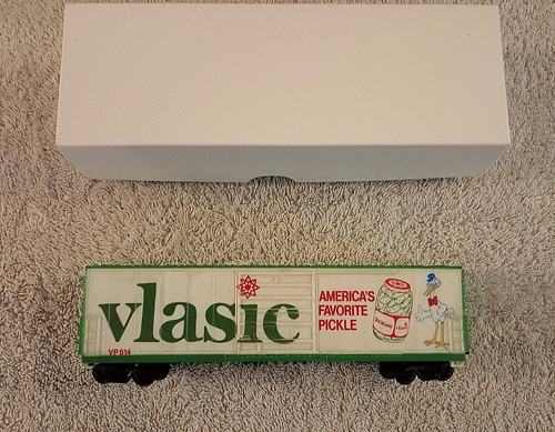 LIFE-LIKE HO SPUR 50 FT BOX CAR #8421 - VLASIC # VP614 | Zustand: Used