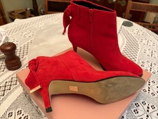 red suede ankle suede size 6 moda in pelle