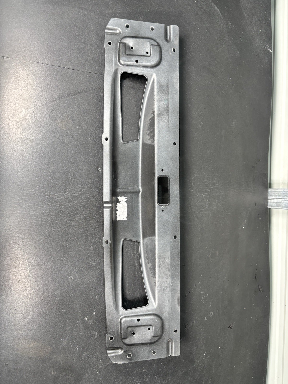 2009 Audi R8 4.2L MT V8 Rear Engine Bay Top Panel *Scuff* 420010535AB 8E0010560A