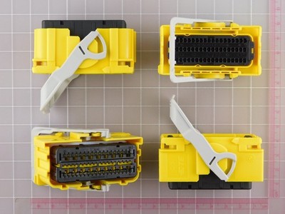 Lot of 26 TE CONNECTIVITY 3-2098922-5 SDM,54P PLUG ASY,RHL,KEY B X130689