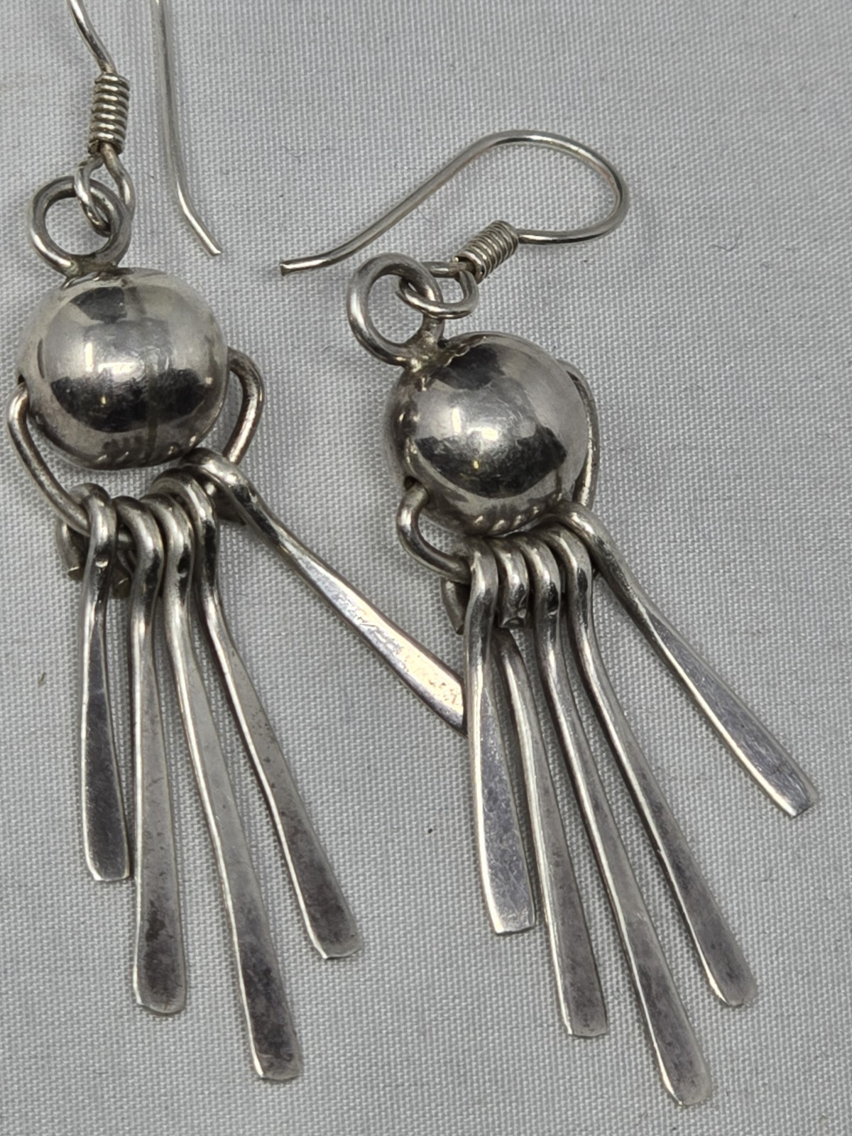 ​VtgSterling Silver Artisan Statement Shimmer Dan… - image 6