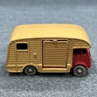 Matchbox Lesney Moko no 35 Marshall Horse Box Red Cab Brown Box Metal Wheels