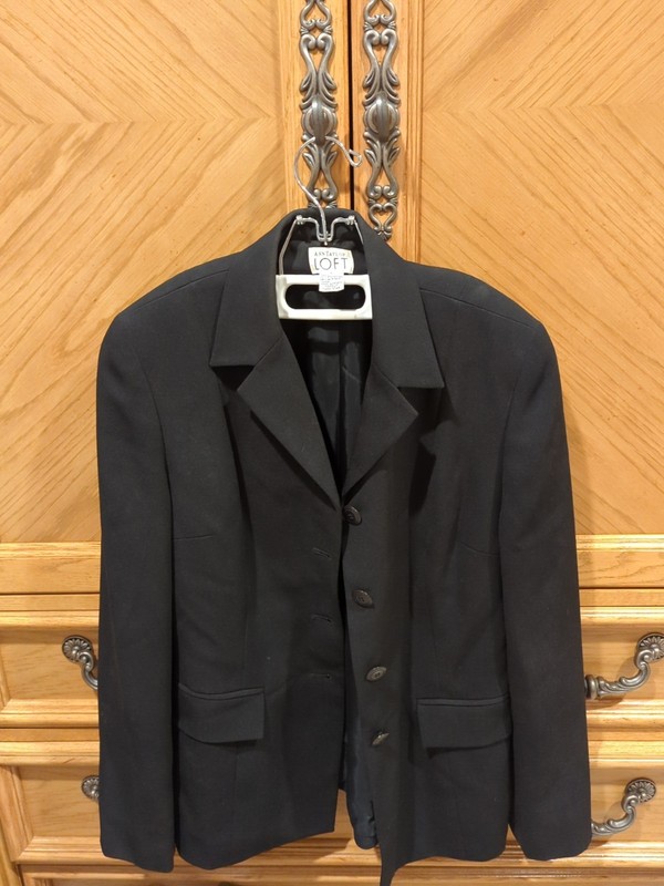 Ann Taylor Loft Size 6 Ladies Black Blazer Jacket