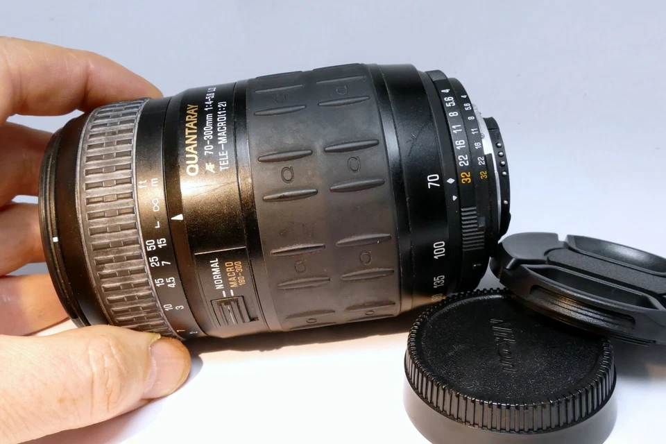 Quantaray 70-300mm f4-5.6 Lens For Nikon telephoto AF-D LD Macro 1:2 - Image 2 of 4