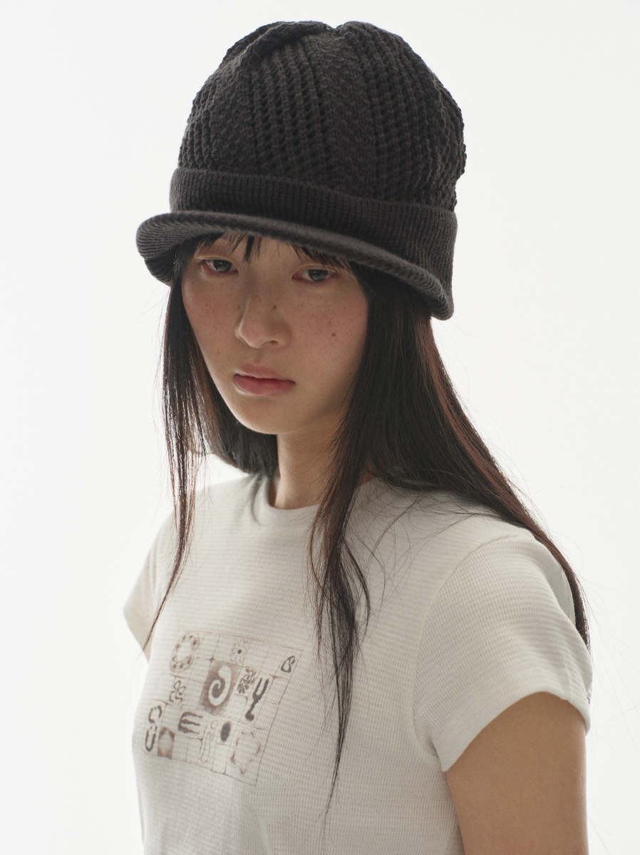 【COYSEIO】 COY VISOR CROCHET BEANIE BLACK