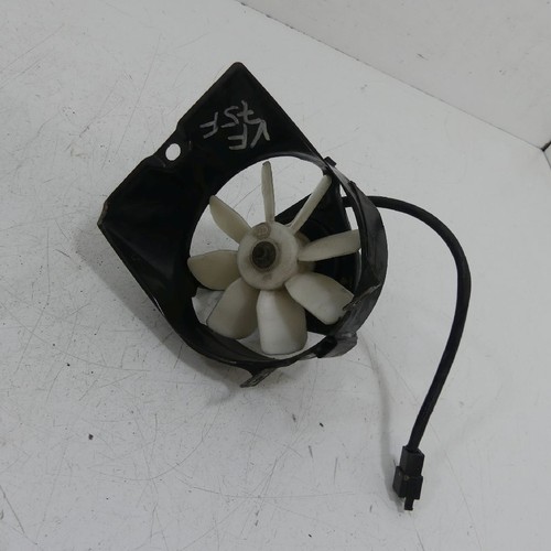 Honda VF 750 F Lüfter rechts Kühler Wasserkühler A2782