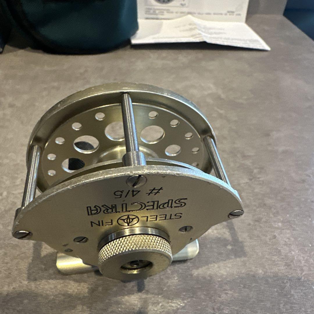 Steel Fin Spectra 4/5 Fly Reel Silver Rare There is a shortage