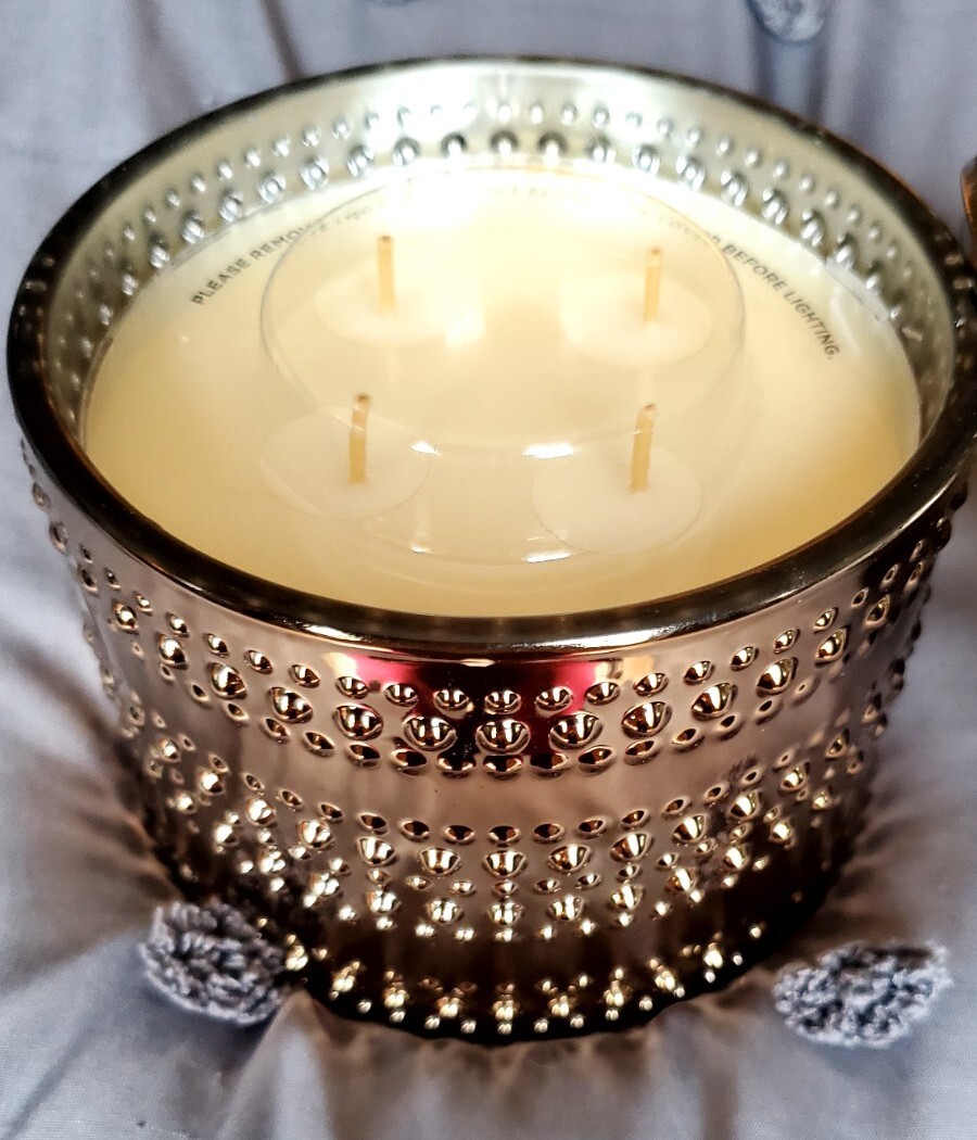 Homeworx by Harry Slatkin 18 oz candle CHRISTMAS CUPCAKE eBay