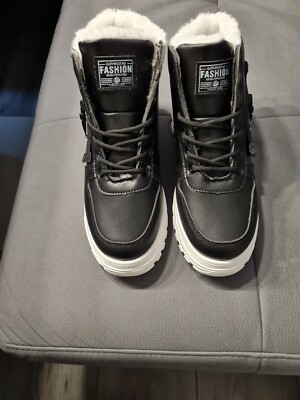 Winterschuhe Gefüttert Schwarz Weiß Gr. 41 NEU