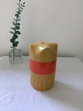  Retro Zitruspresse aus Kunststoff  Orange / Gelb