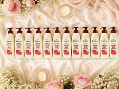Jergens Hand Wash Cherry Almond Original Scent Liquid Soap 8.45 oz Lot of 12