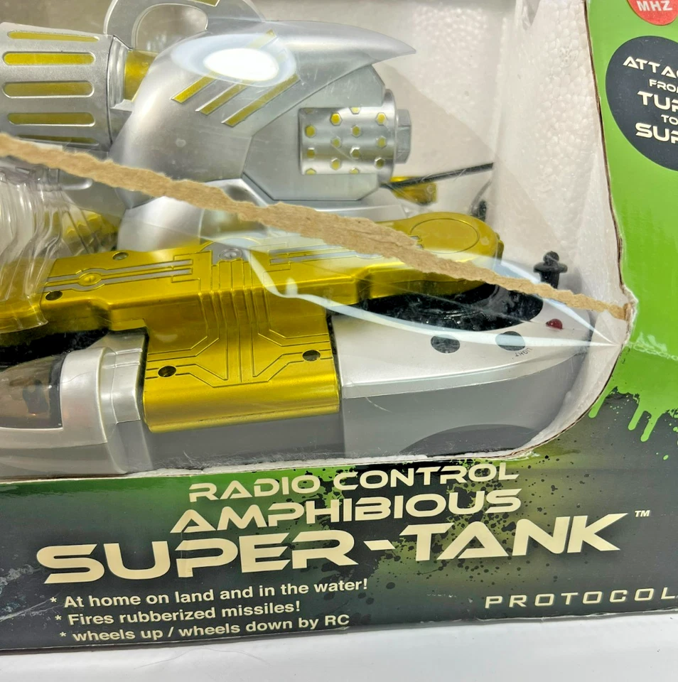PROTOCOL Radio Control Amphibious Super Tank Water or Land Shoots Open Box - Image 3 of 4