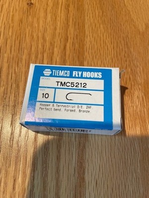TMC 5212 Size 10 Package of 100 Fly Tying Hooks Tiemco