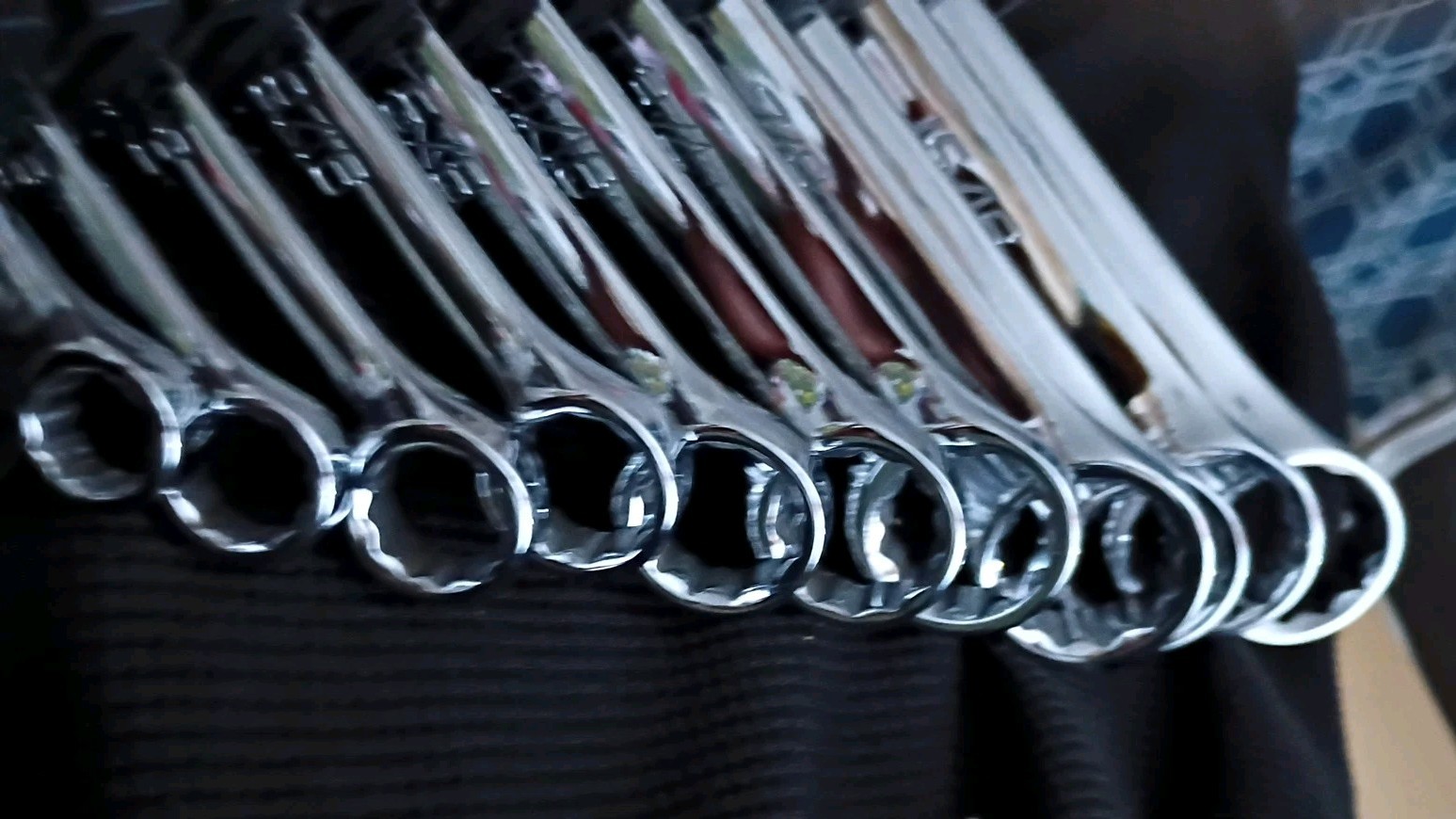 CARLYLE-11pc.,LONG  PATTERN COMBINATION WRENCH SET,    SAE 3/8"- 1" ,Older stamp