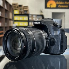 Canon EOS 60D DSLR Camera with EF-S 18-200mm f/3.5-5.6 IS Lens Very Good