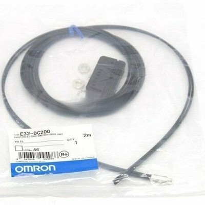 1PC NEW OMRON E32-DC200 2M (E32DC200) Photoelectric Switch Fiber Fast Shipping