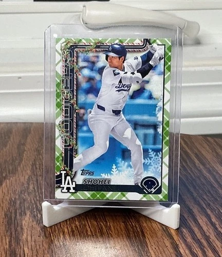 2024 Topps Holiday Shohei Ohtani Dodgers Green Plaid #H200 Baseball Card