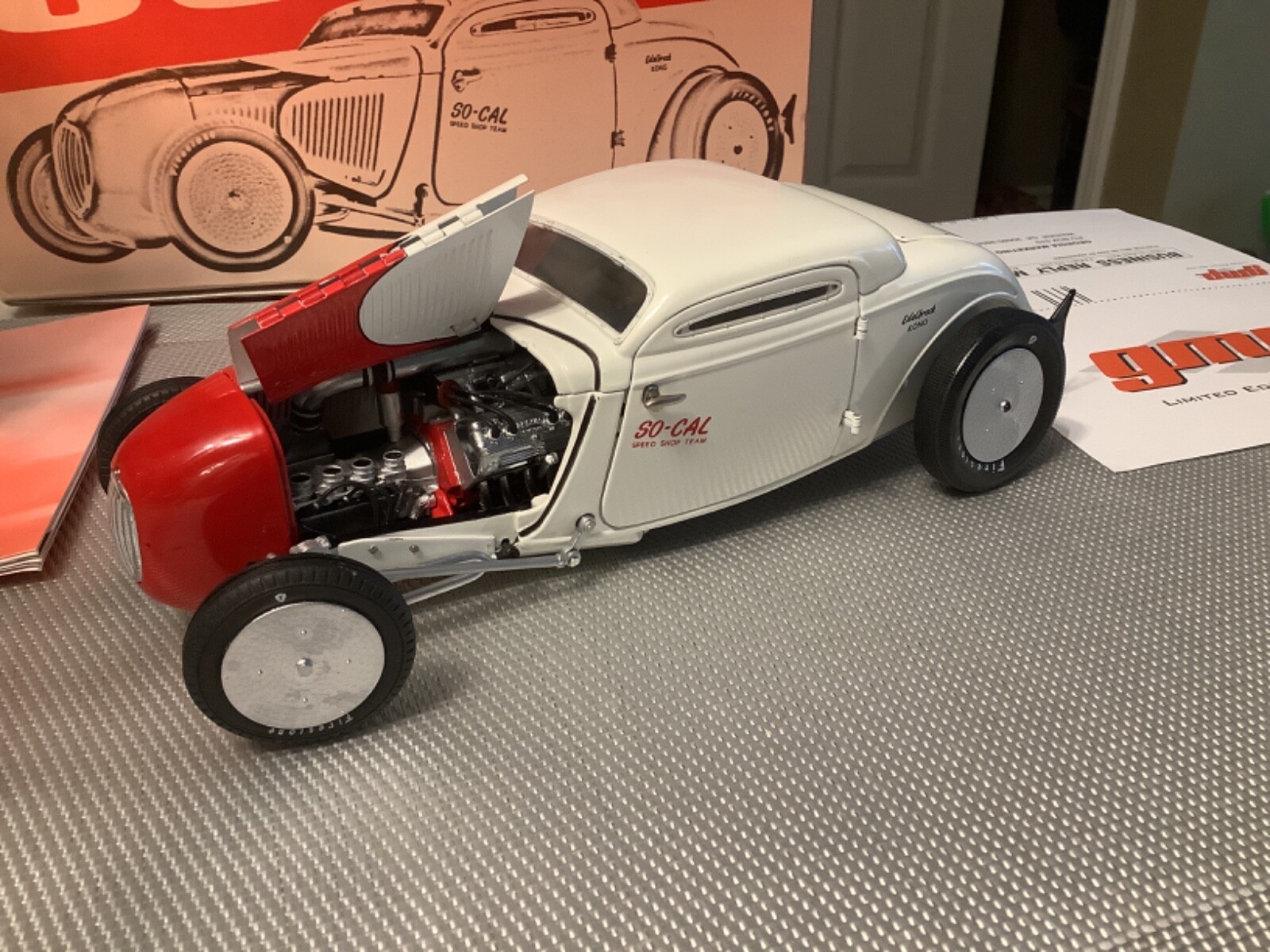 Picture 3 of 9