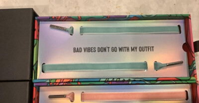NEW IN BOX, WEAR YOUR STYLE KICKSTRANDS SHOE LACES BLUE CRUSH-BAD VIBES DON'T GO