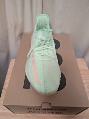 gid glow yeezy