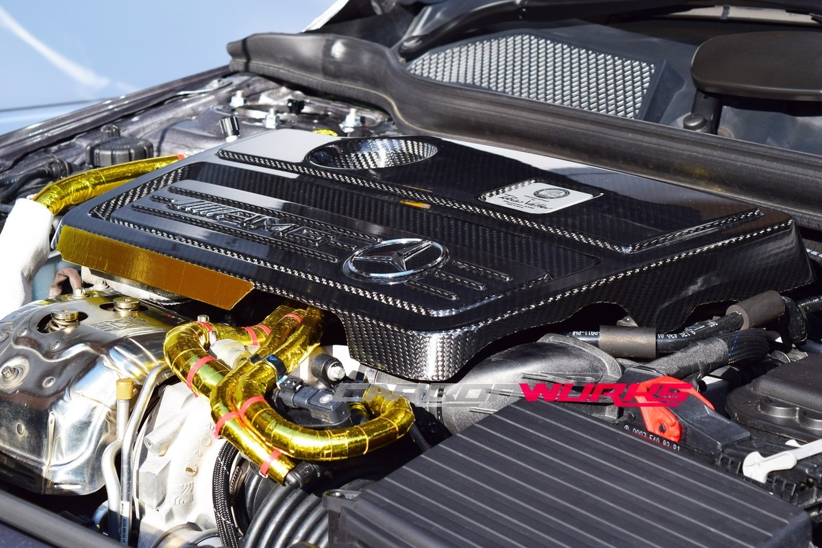 本物美品Mercedes AMG エンジンカバー A45 CLA45 GLA45 Mercedes-Benz Mercedes-AMG 純正 部品 エンジン・カバー