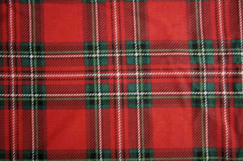 1+ Yards Red Green Plaid Flannel Fabric 48" X 44" - Picture 1 of 2