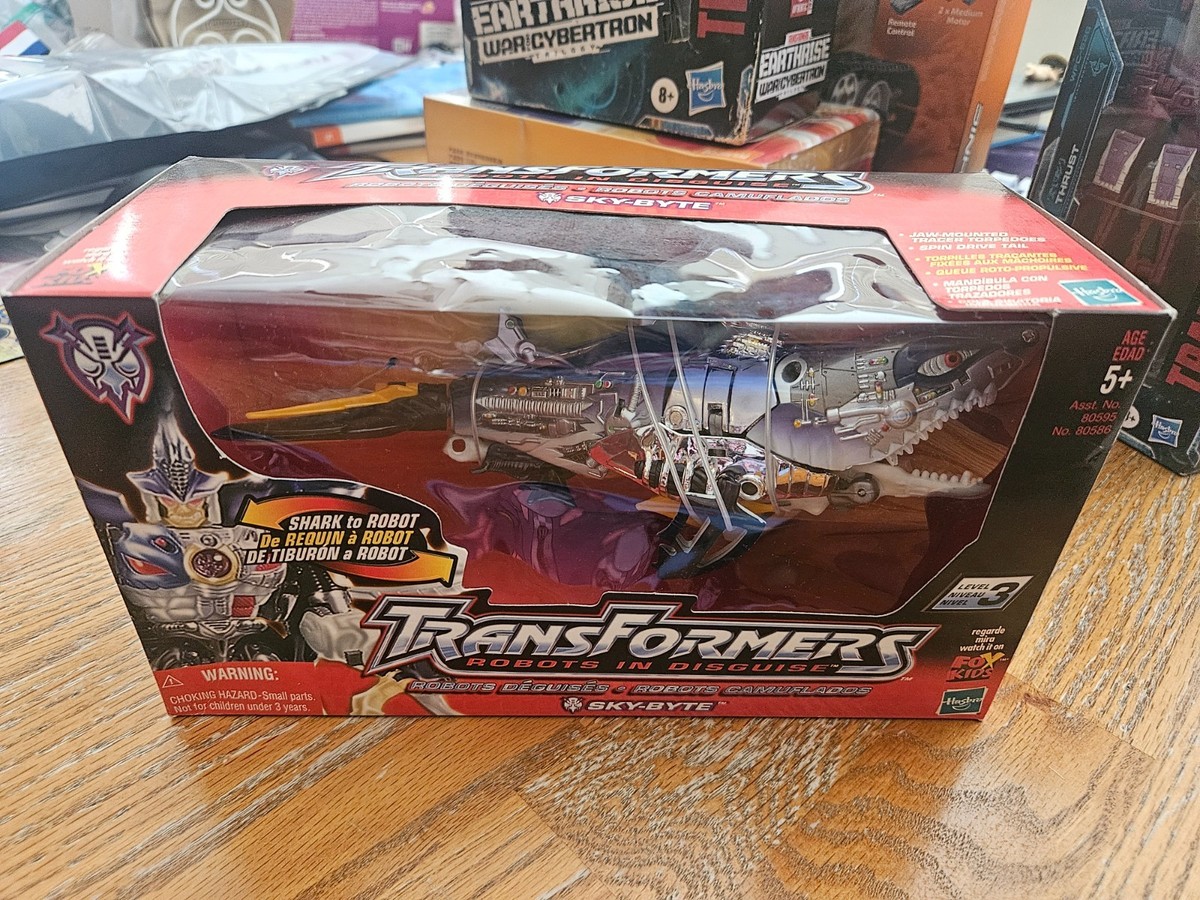 未開封トランスフォーマーロボッツインディスガイズ　スキャッタースパイク　ハズブロ Transformers Sky-byte Robots in Disguise Hasbro 2001 Shark for