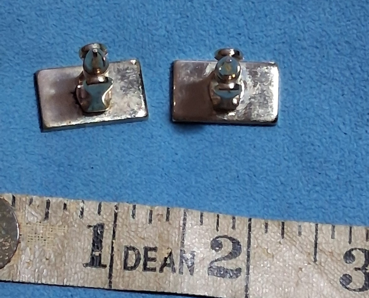 Gold Tone Diamond Cut Rectangle Cufflinks Mens Jewellery Engine Turned Design image 4
