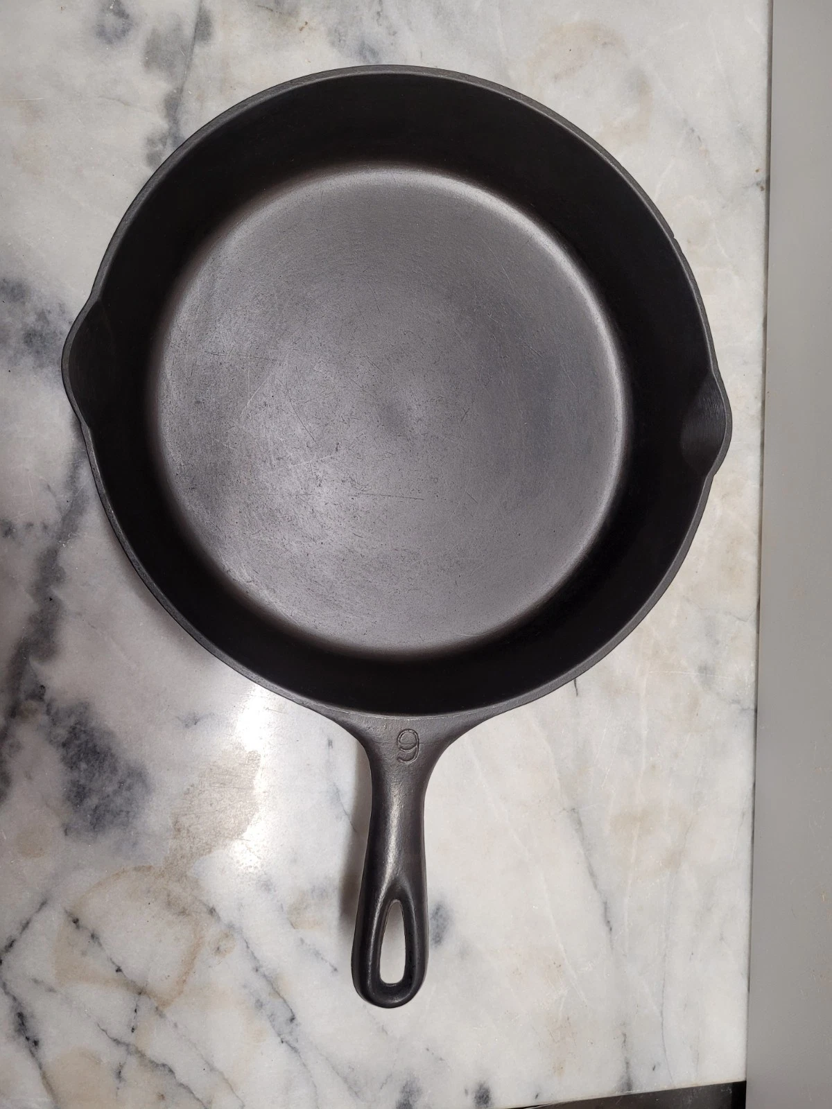 Beautiful Vintage Vollrath Cast Iron Skillet.
Opens in a new window or tab